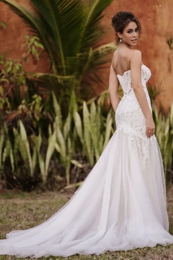 Allure Bridals 9953 #3 thumbnail