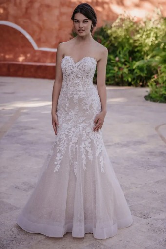 Allure Bridals 9960 #2 thumbnail