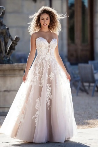 Allure Bridals A1102 #0 thumbnail