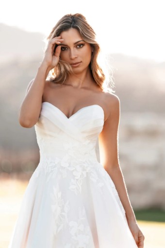 Allure Bridals A1257 #9 thumbnail