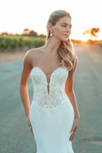 Allure Bridals A1319 #4 thumbnail