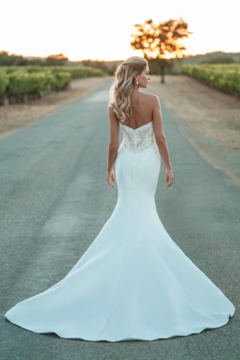 Allure Bridals A1319 #2 thumbnail