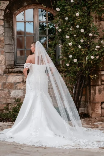 Allure Plus W502 #13 thumbnail