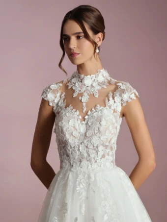 White One Bridal Ayako #2 thumbnail