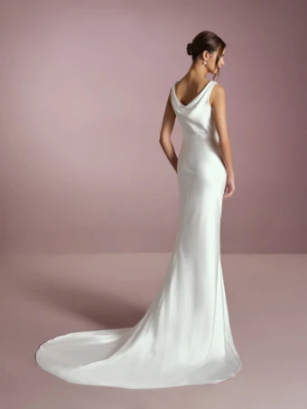 White One Bridal Mishima #1 thumbnail