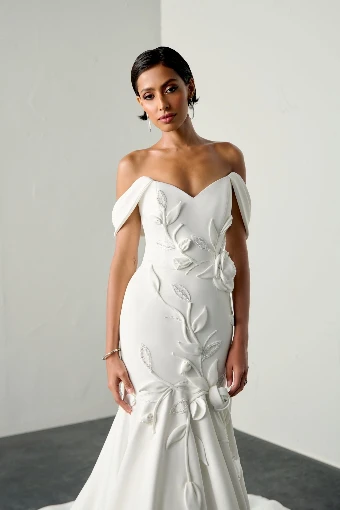 Justin Alexander Signature Tilerina #1 thumbnail